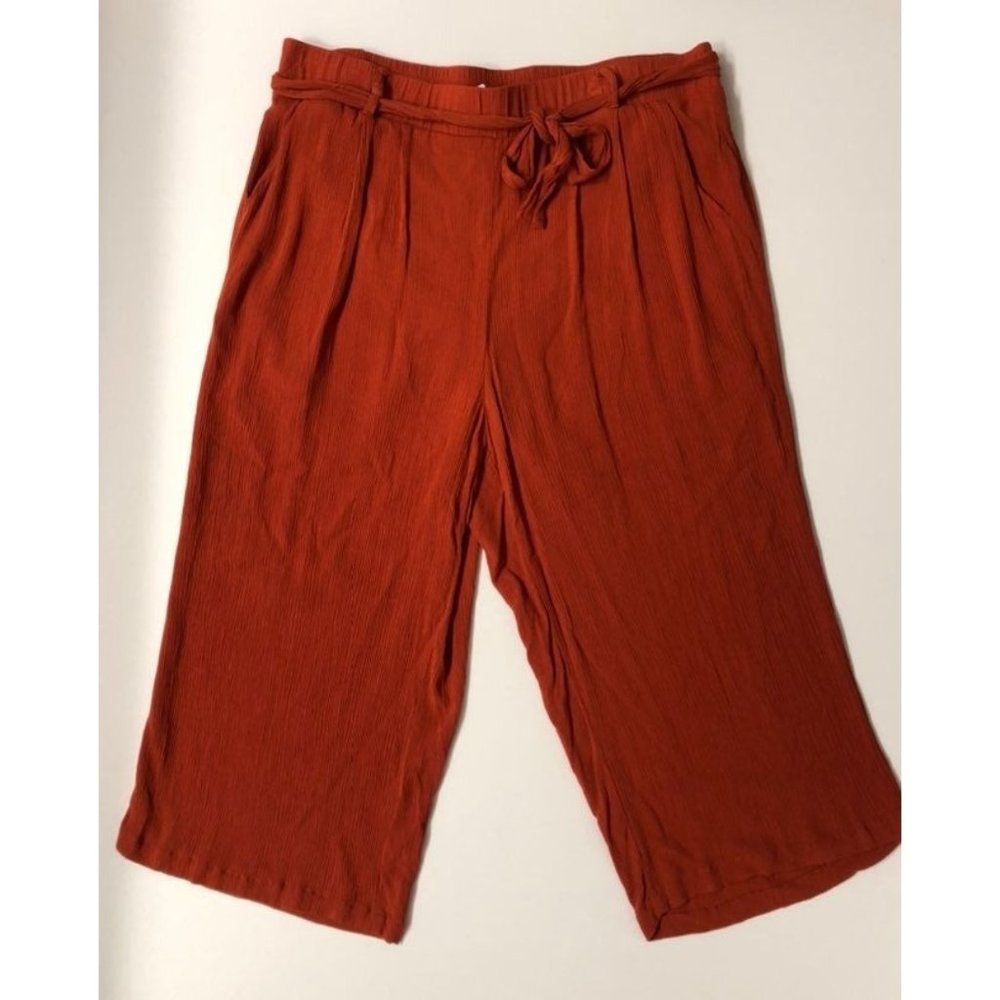 Torrid Women’s Culotte Pants Size 2